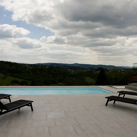 فيلة Skalna Osada *