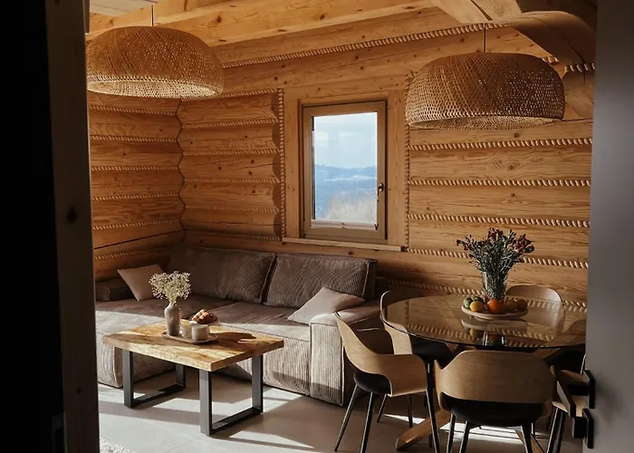 Skalna Osada * ايستينبا