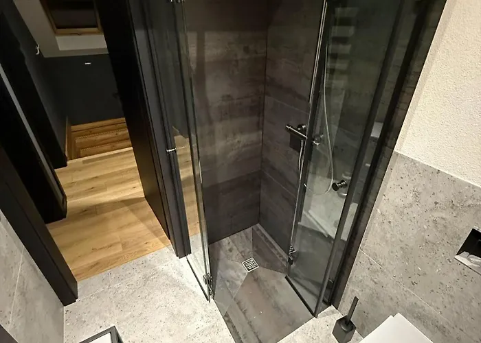 Skalna Osada فيلة ايستينبا