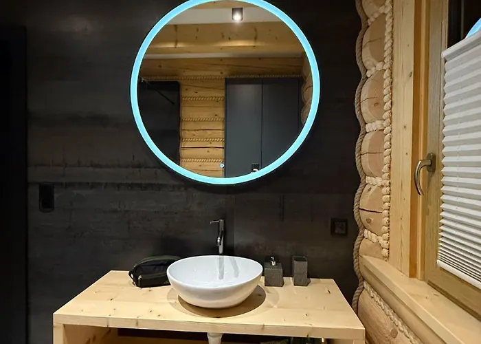 Skalna Osada فيلة ايستينبا