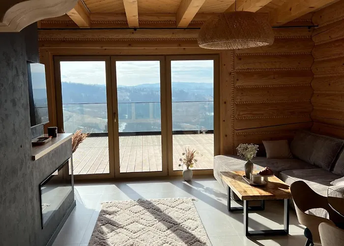 فيلة Skalna Osada ايستينبا