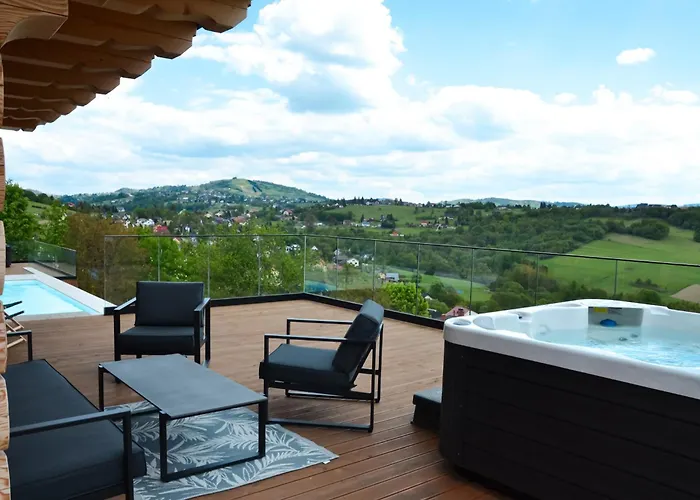 فيلة Skalna Osada ايستينبا